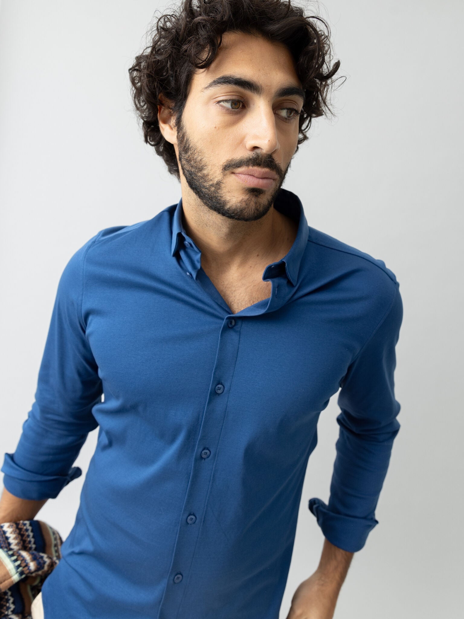 Modelshot / Estate Blue / Detail